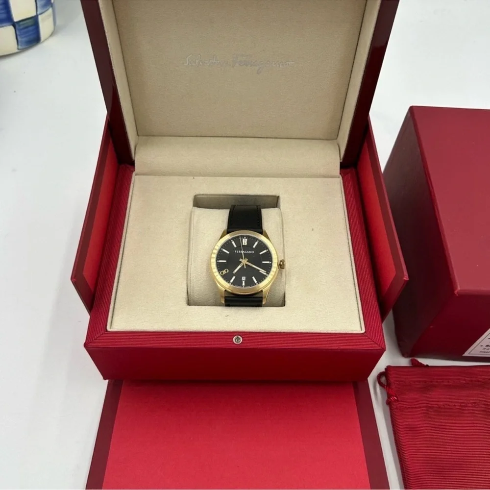 Men’s Salvatore Ferragamo, Swiss watch 42 mm black strap NWT